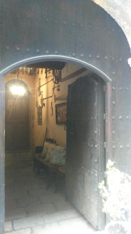 Cal Pons Bed & Breakfast Prades Exterior photo