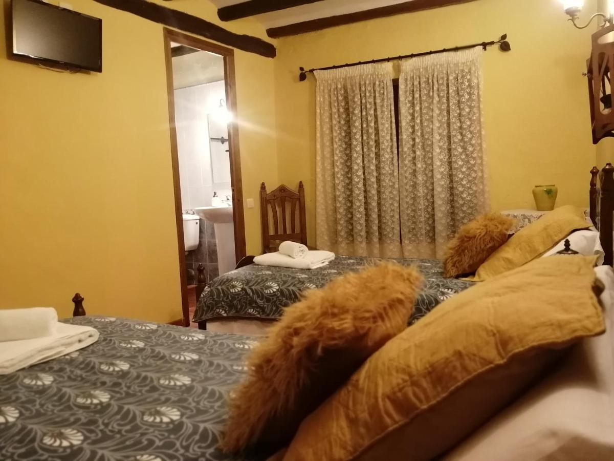 Cal Pons Bed & Breakfast Prades Exterior photo