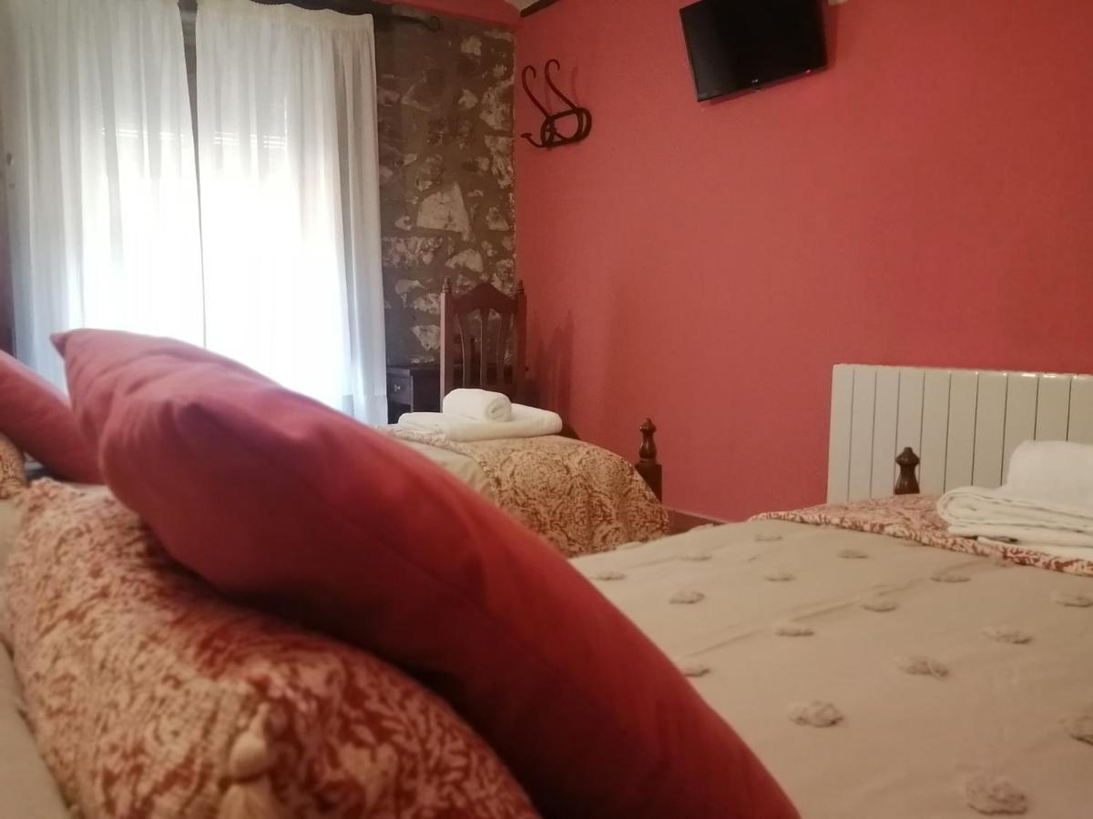 Cal Pons Bed & Breakfast Prades Exterior photo
