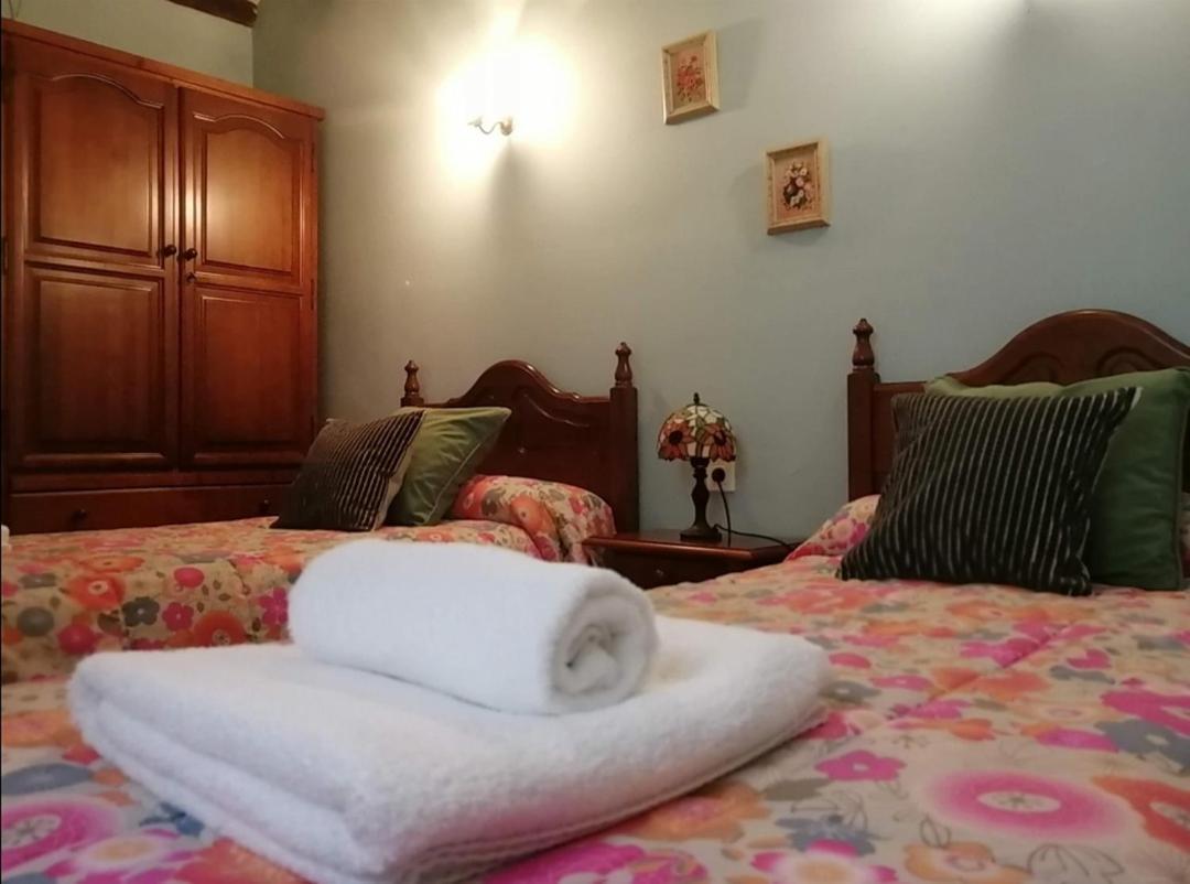 Cal Pons Bed & Breakfast Prades Exterior photo